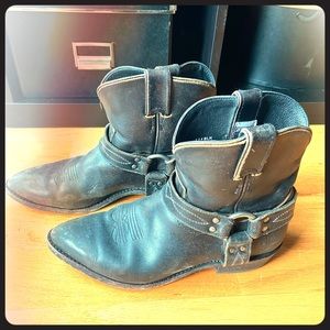 FRYE western booties - "Billy Harness Short Boot"